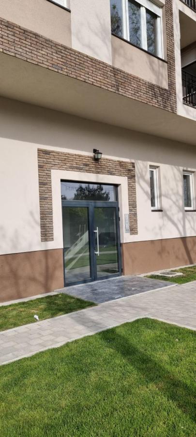Apartman Visnja 수보티차 외부 사진