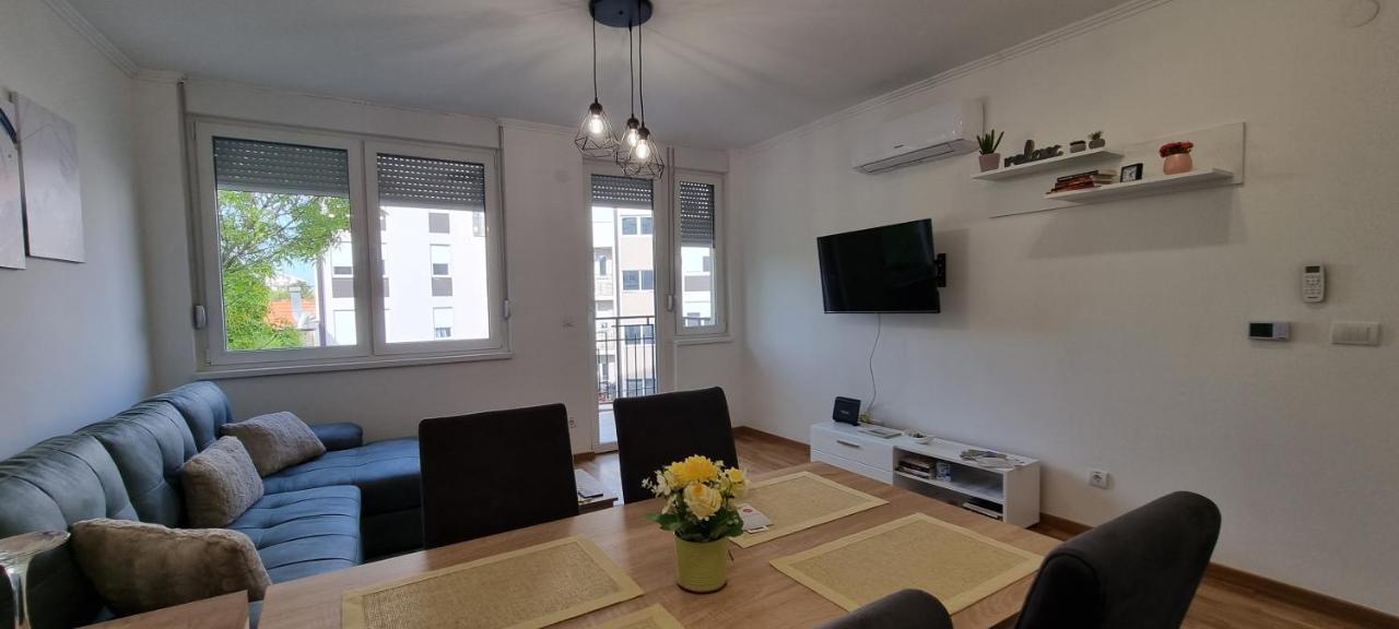 Apartman Visnja 수보티차 외부 사진